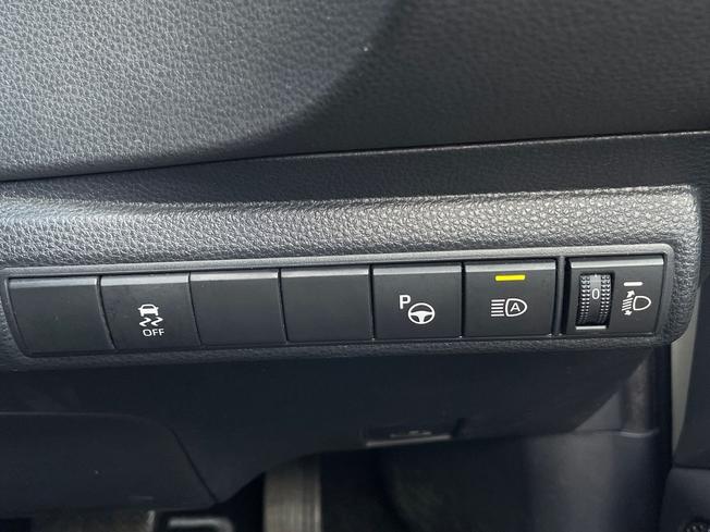TOYOTA Corolla Photo 34