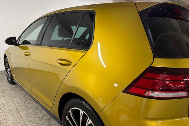 Volkswagen Golf Photo 36