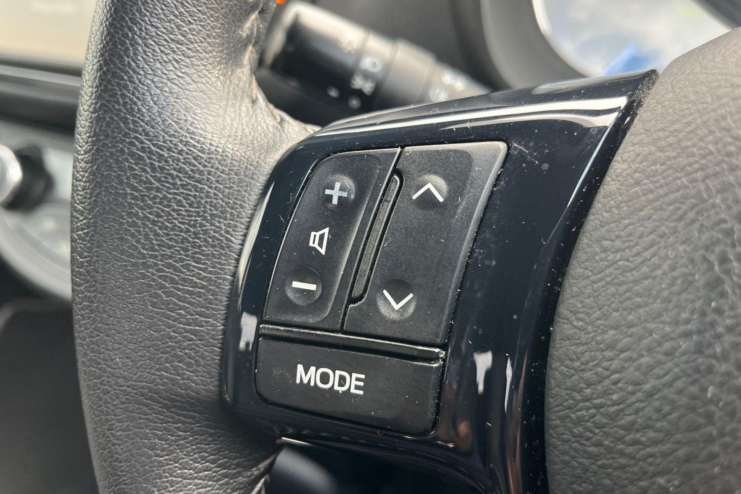 Toyota Yaris Photo 22