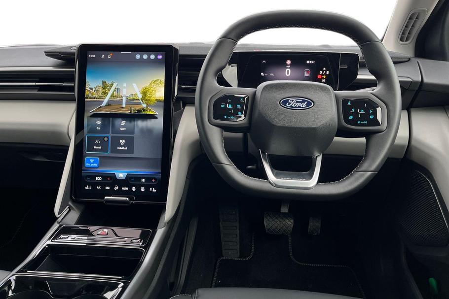 Used Ford EXPLORER 11