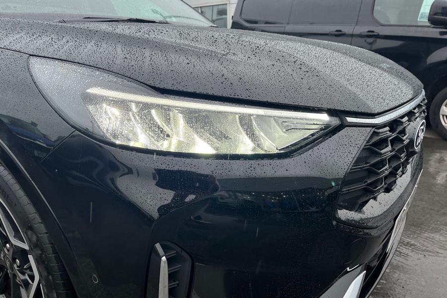 Ford KUGA Photo autoimg-c96005bb97cb884220bf631c5c940f19603fee30.jpg