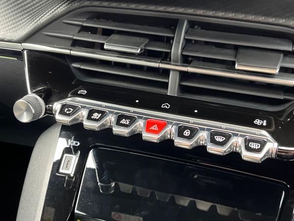 Peugeot 2008 Photo autoimg-c96227e794304625c7842f601b44c73de66b9e80.jpg