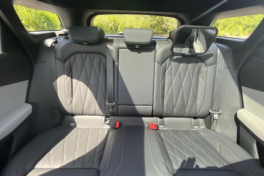 Ford Explorer Photo autoimg-c96299d3a3186eb789b87c91fede6789fbfb0c39.jpg