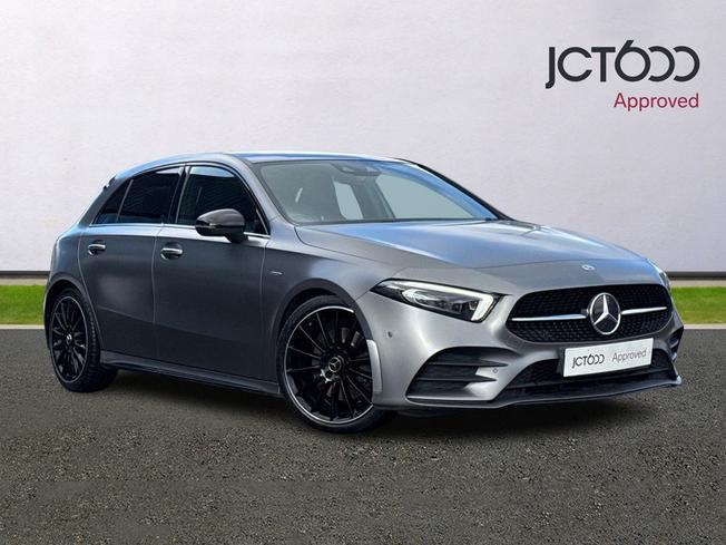 MERCEDES-BENZ A Class Photo 1