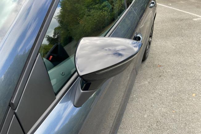 SEAT Ibiza Photo 20