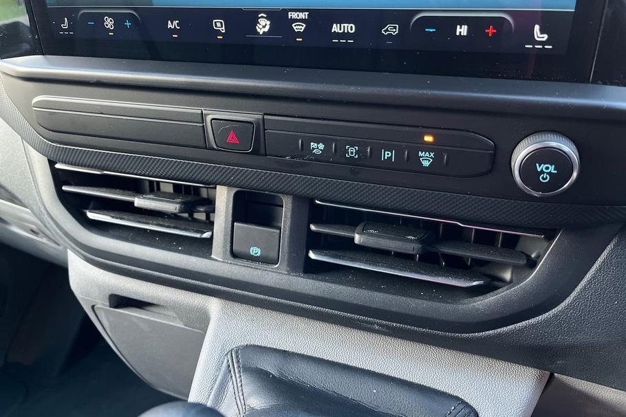 Used Ford TRANSIT CUSTOM 39