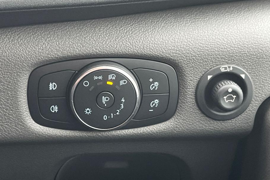 Used Ford TRANSIT WN25VOC 39