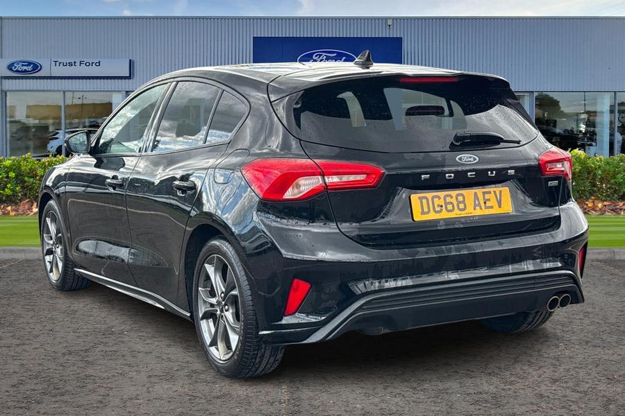 Ford Focus Photo autoimg-c96b6b7da16ae0e04348d9d3d27e540da3a70331.jpg