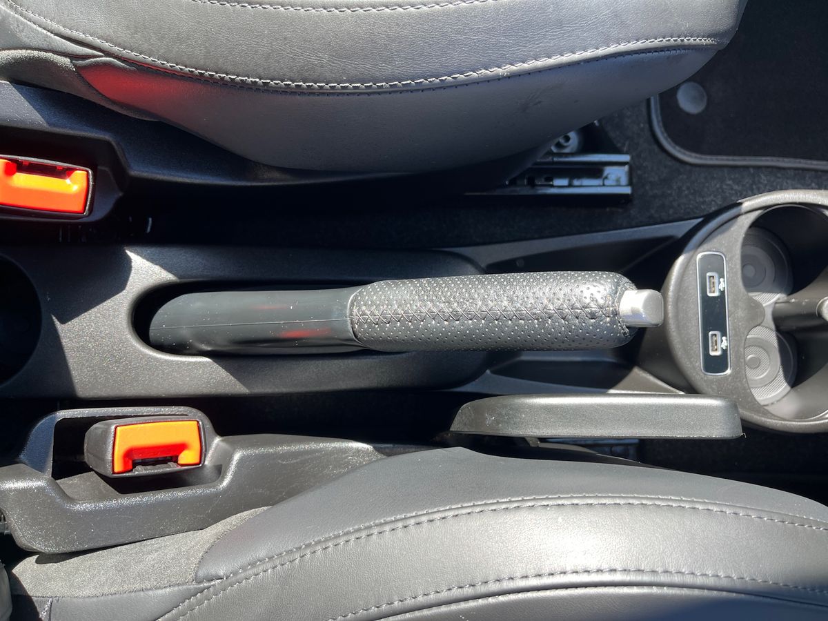 Abarth 695 Photo 35