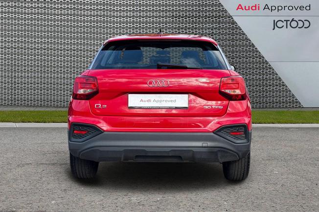 Audi Q2 Photo 7