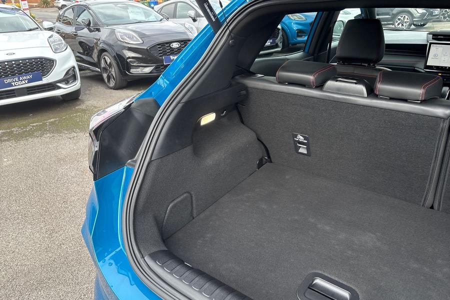 Ford PUMA Photo autoimg-c9769dc75e6b2d182331cf51a2d6e2cfc1820094.jpg