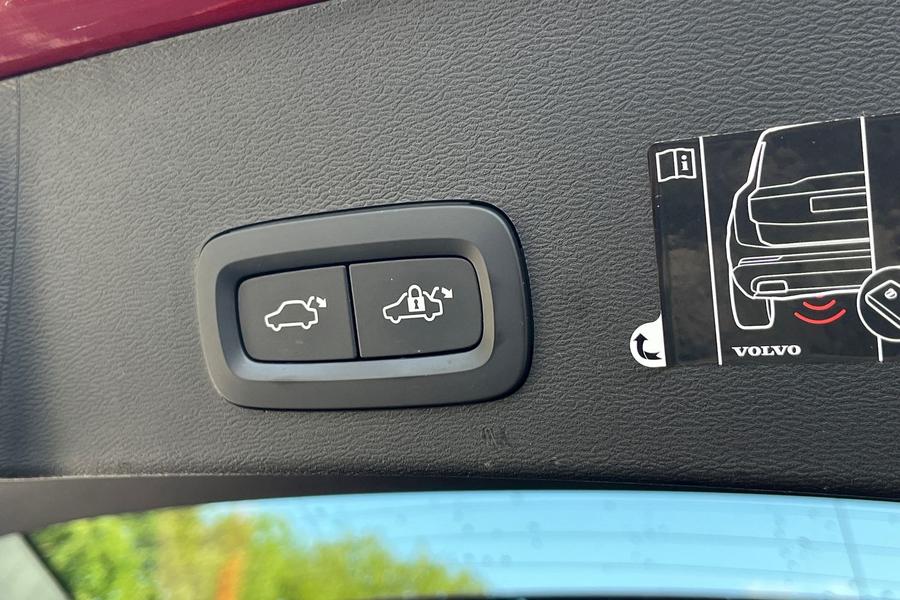 Volvo XC40 Photo autoimg-c978800baa5d1c35c715bfaa30aeeba377a5d22e.jpg