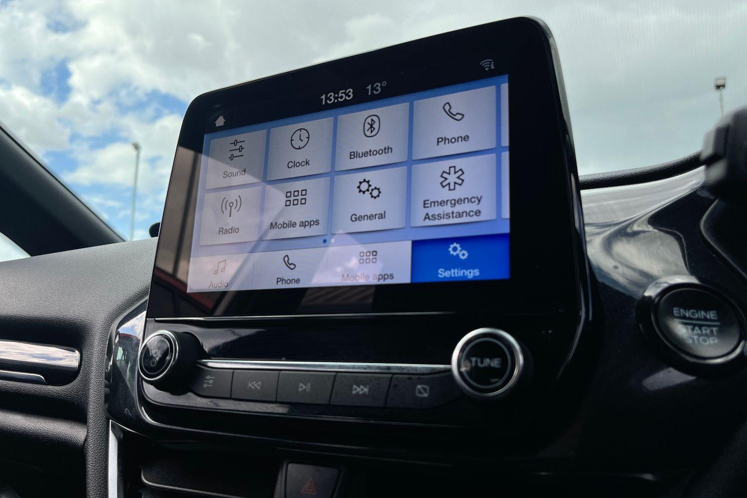 Ford FIESTA Photo 27