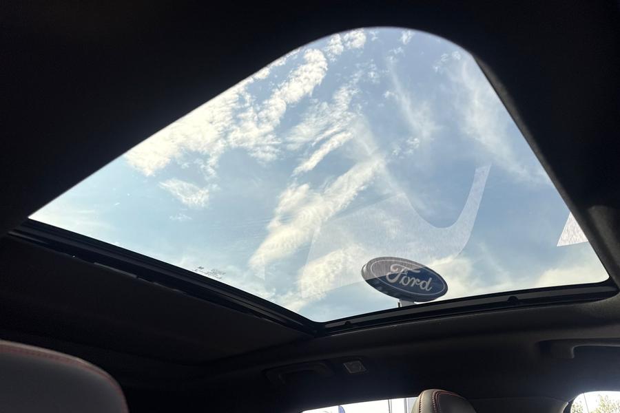 Ford KUGA Photo autoimg-c97c457db1453cb63e2aa1c31f84f716dc8fa728.jpg