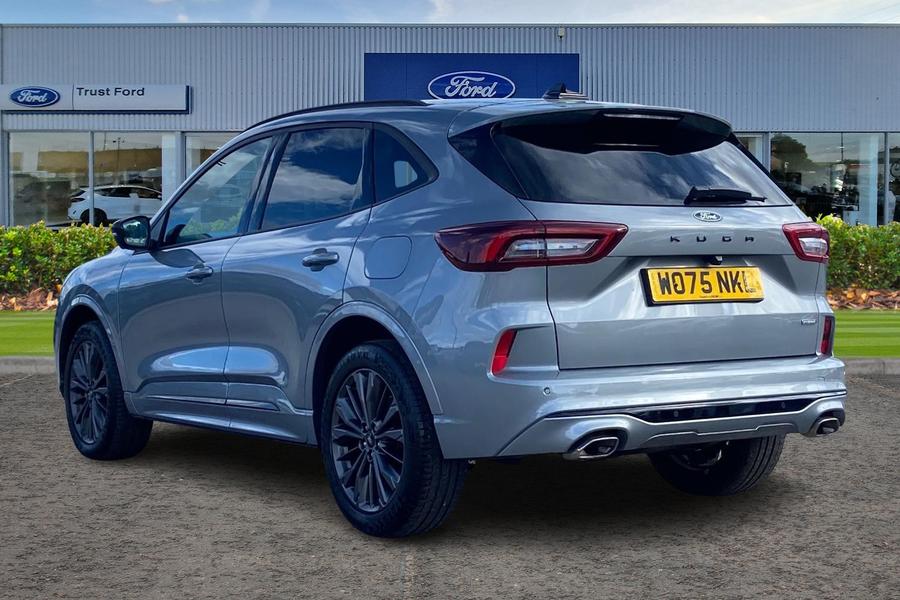 Ford KUGA Photo autoimg-c97f12889ea519239a3111ee65093635f5196419.jpg