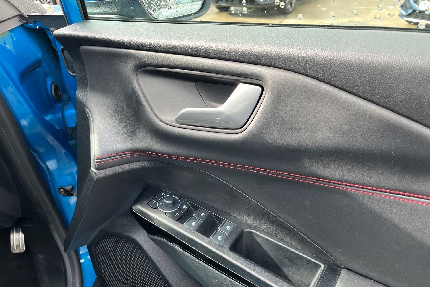 Ford PUMA Photo 24