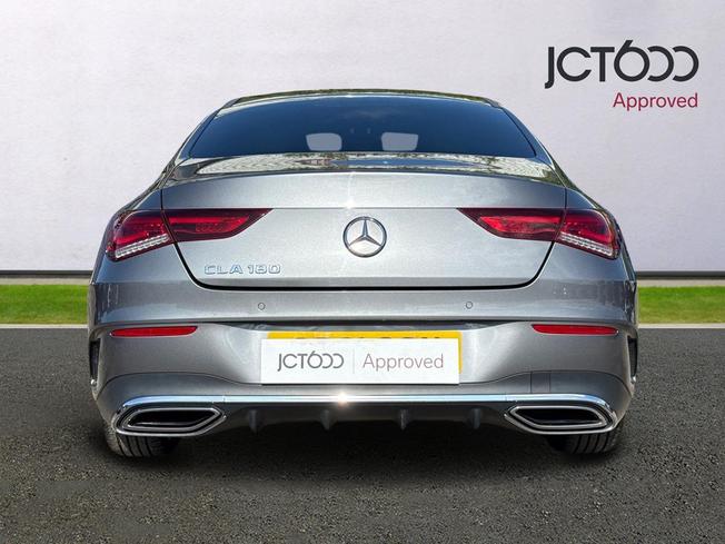 MERCEDES-BENZ CLA Class Photo 7