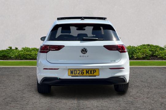 Volkswagen Golf Photo autoimg-c988f699b95feb40e09e24bf82c1f702aab21284.jpg