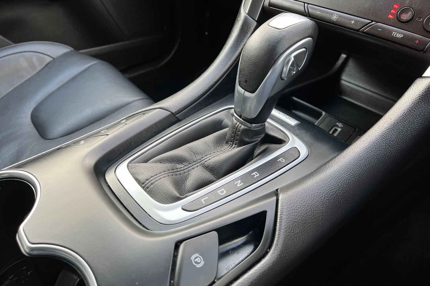 Ford MONDEO Photo 32