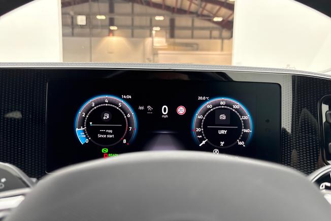 VOLKSWAGEN Tiguan Photo 15
