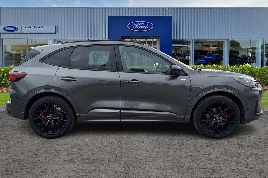 Ford KUGA Photo autoimg-c98d647ec8cb5f8965afb4ec3fe7a19b8048b2ea.jpg