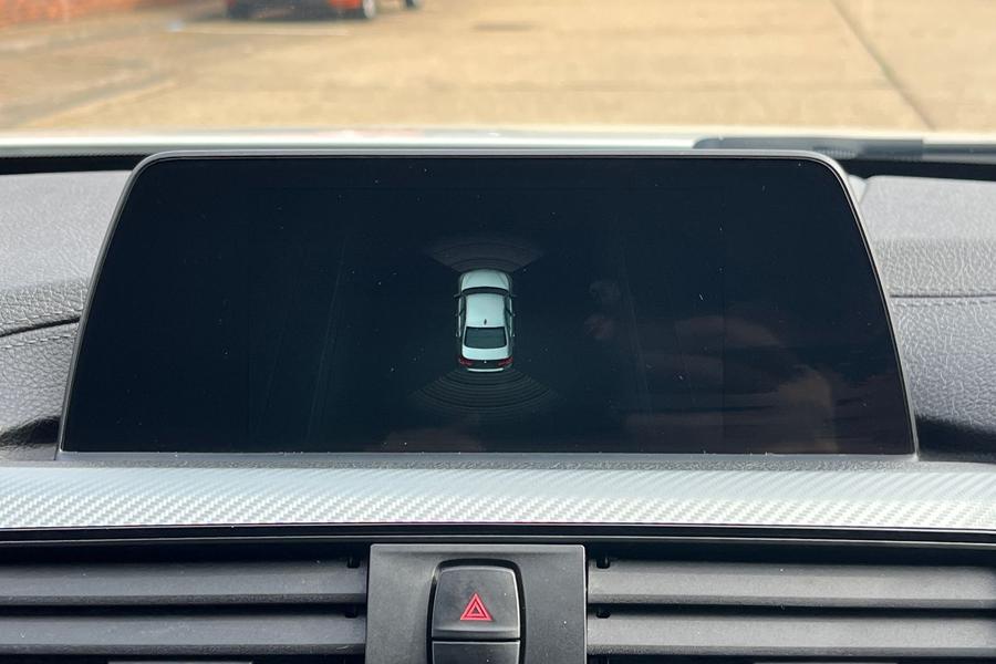 BMW 3 Series Photo autoimg-c98d70f4ba3d5e3124d2cd149d7738fb38953cbb.jpg