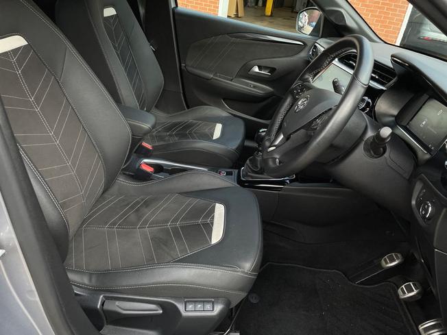 VAUXHALL Corsa Photo 28