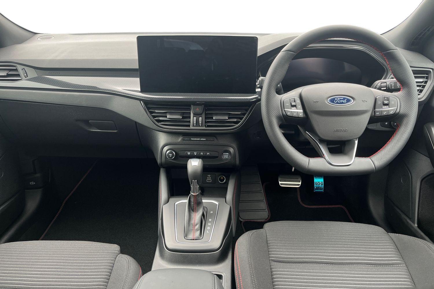 Ford FOCUS Photo 9