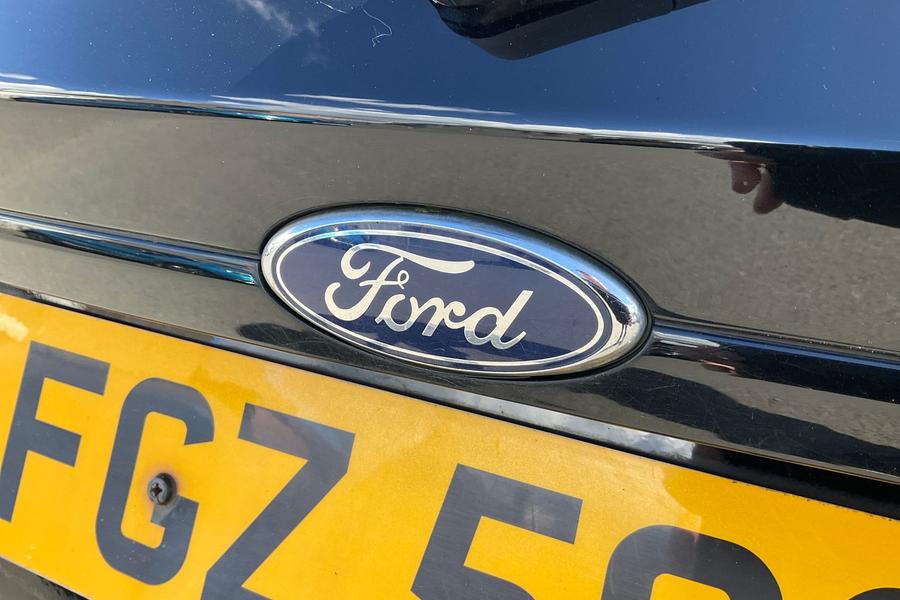 Ford FIESTA Photo autoimg-c995019b2a6481fa0aaf674770655711d9c3a3ec.jpg