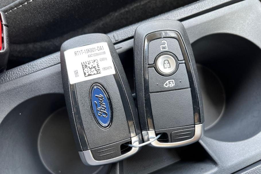 Used Ford E-Transit Courier LG25ALD 19