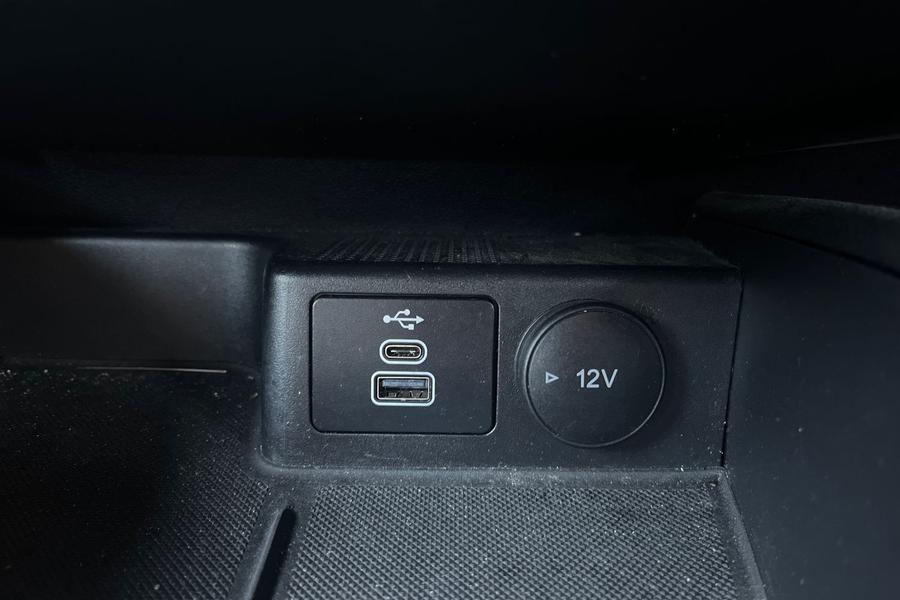 Ford KUGA Photo autoimg-c997ee00744700a80aa6eb511dcec418dfa1691b.jpg