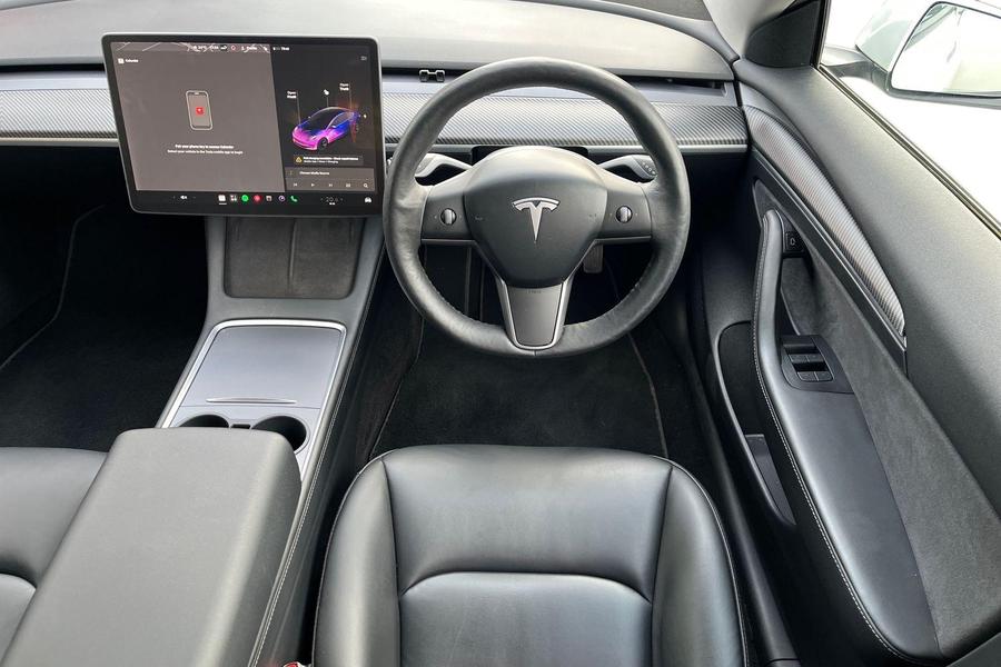 TESLA MODEL 3 Photo autoimg-c99b679389521a80c3f45cad4772c59dcb5e1c27.jpg