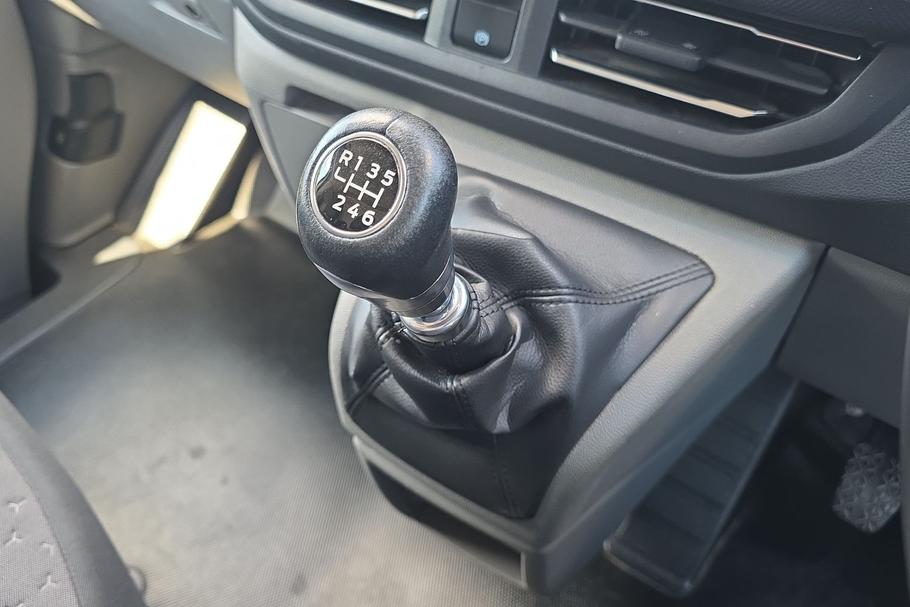 Used Ford Transit Custom FH73RKY 9