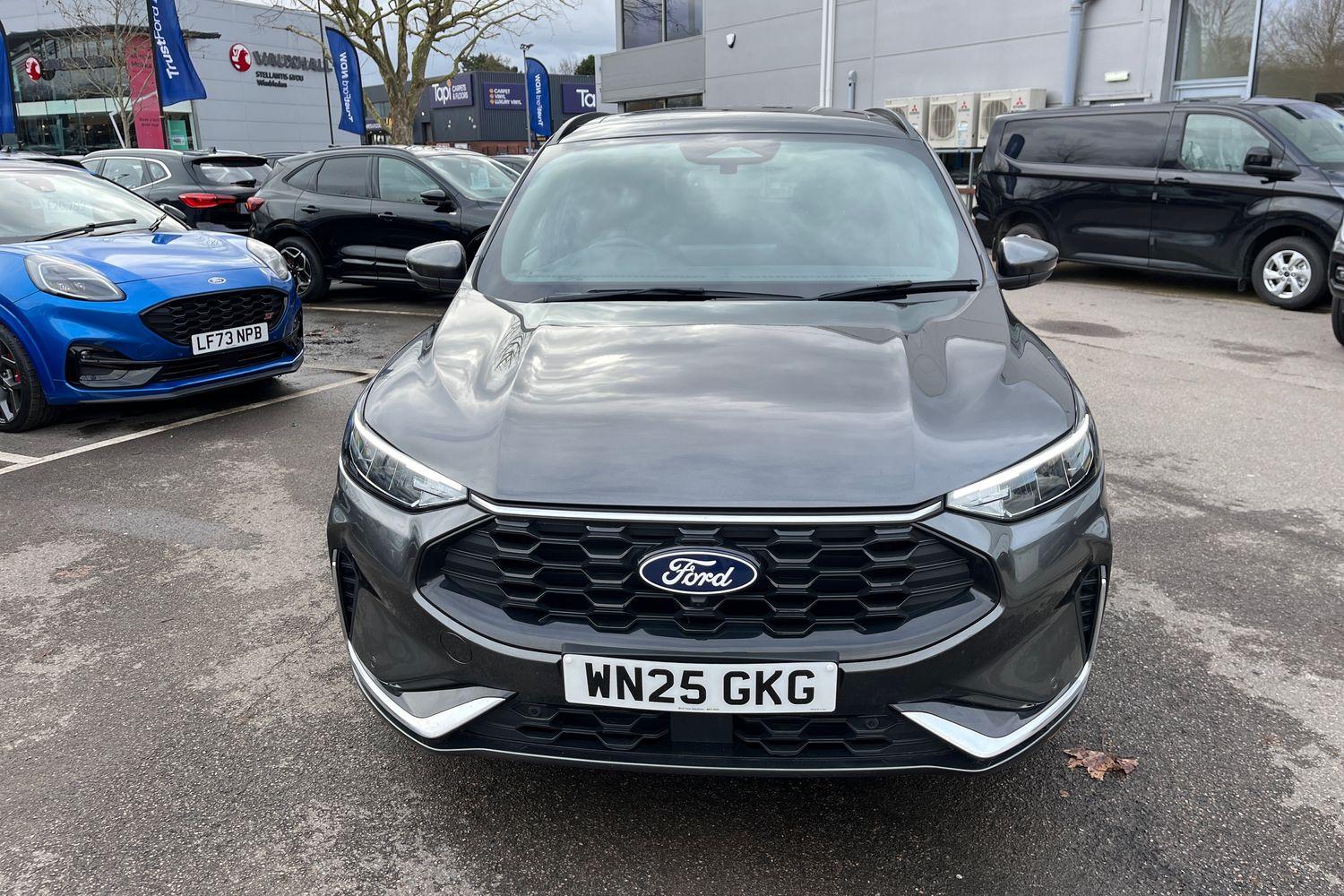 Ford KUGA Photo 38