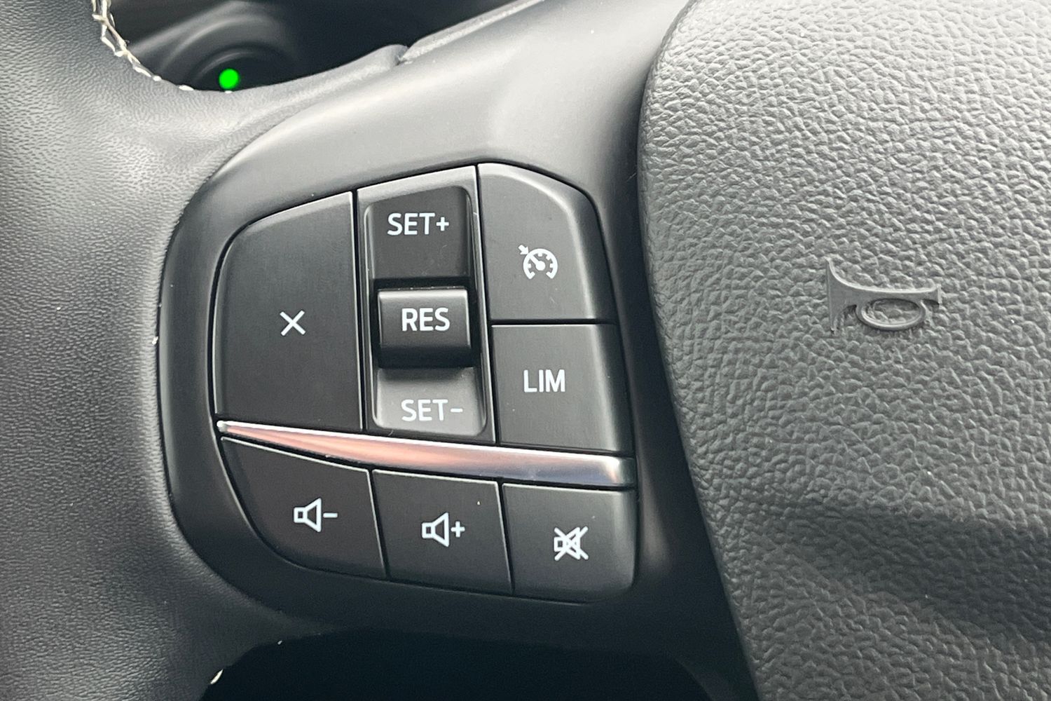 Ford Kuga Photo 37