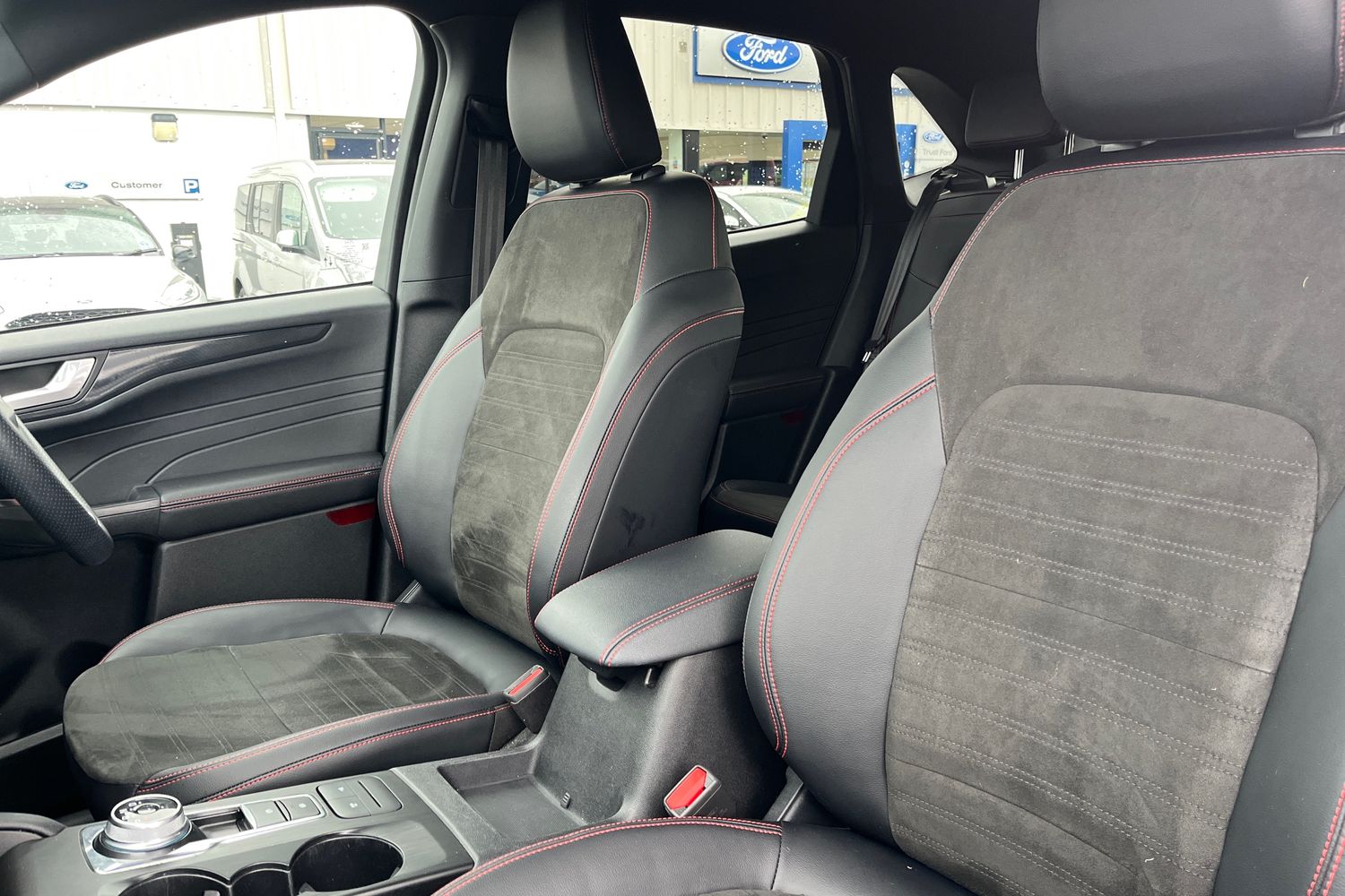Ford Kuga Photo 18