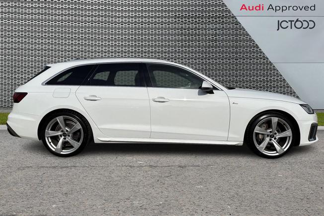 AUDI A4 Avant Photo 4