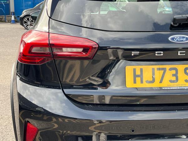 Ford Focus Photo autoimg-c9aaddd5f656ca98103dea01972a198d66f2d678.jpg