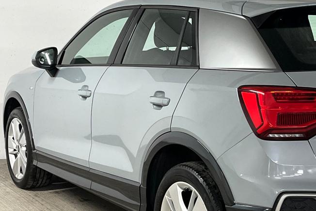 Audi Q2 Photo 26