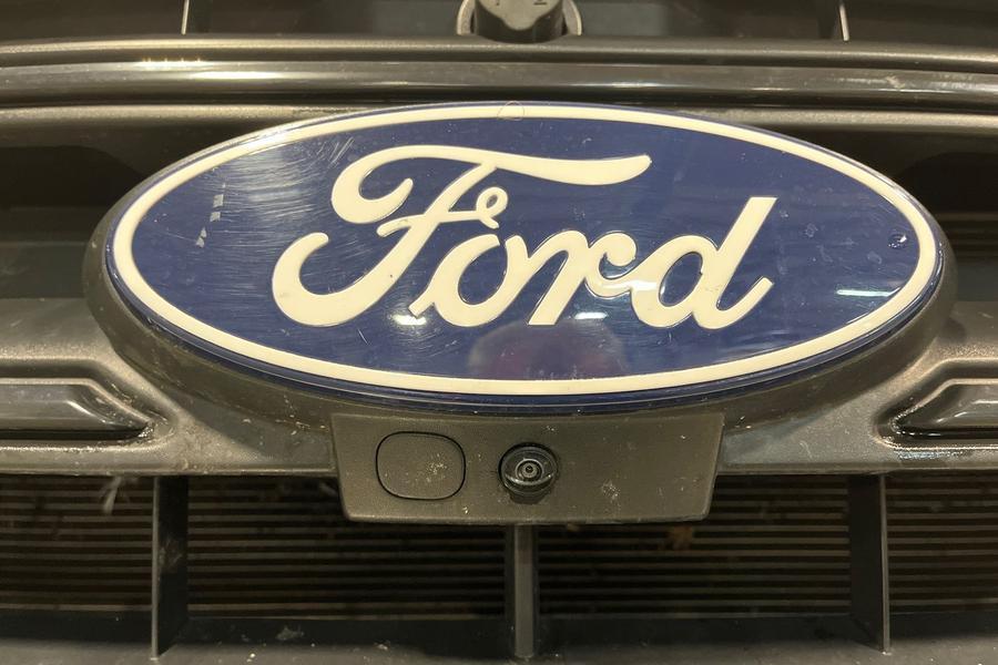 Ford TRANSIT Photo autoimg-c9b0238928b0875a73124dda1303455dfe03a9e3.jpg