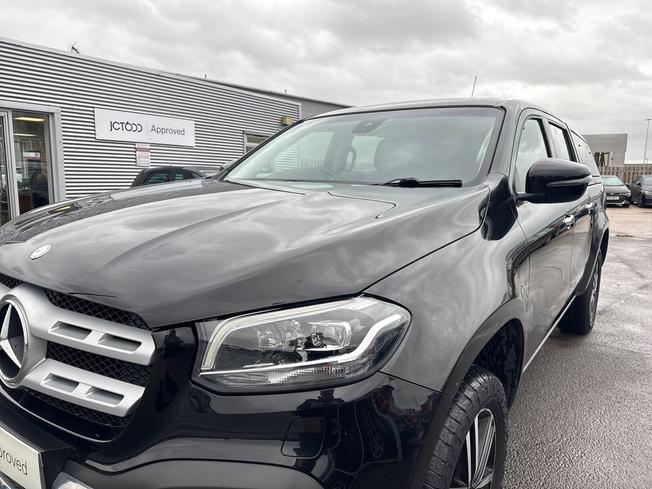MERCEDES-BENZ X Class Photo 26