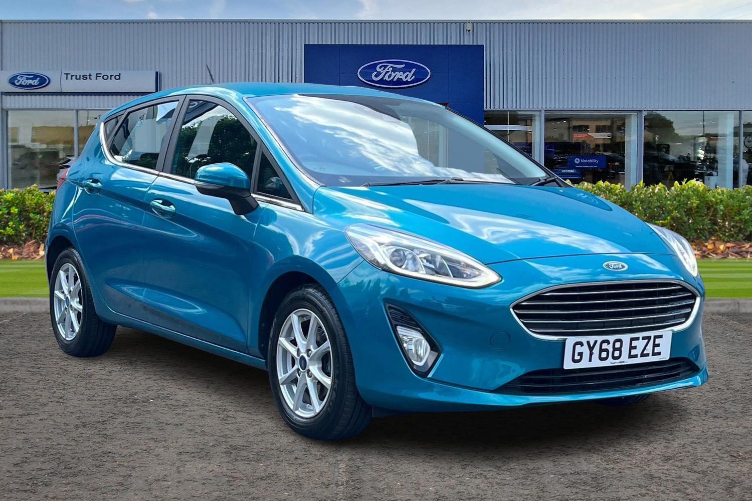 Ford FIESTA Photo 0