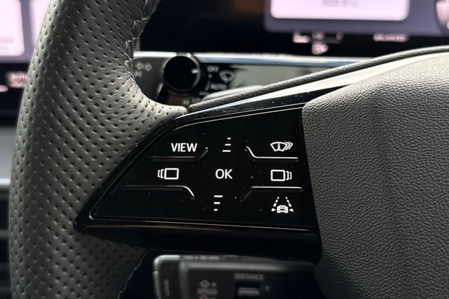 AUDI Q3 Photo 16