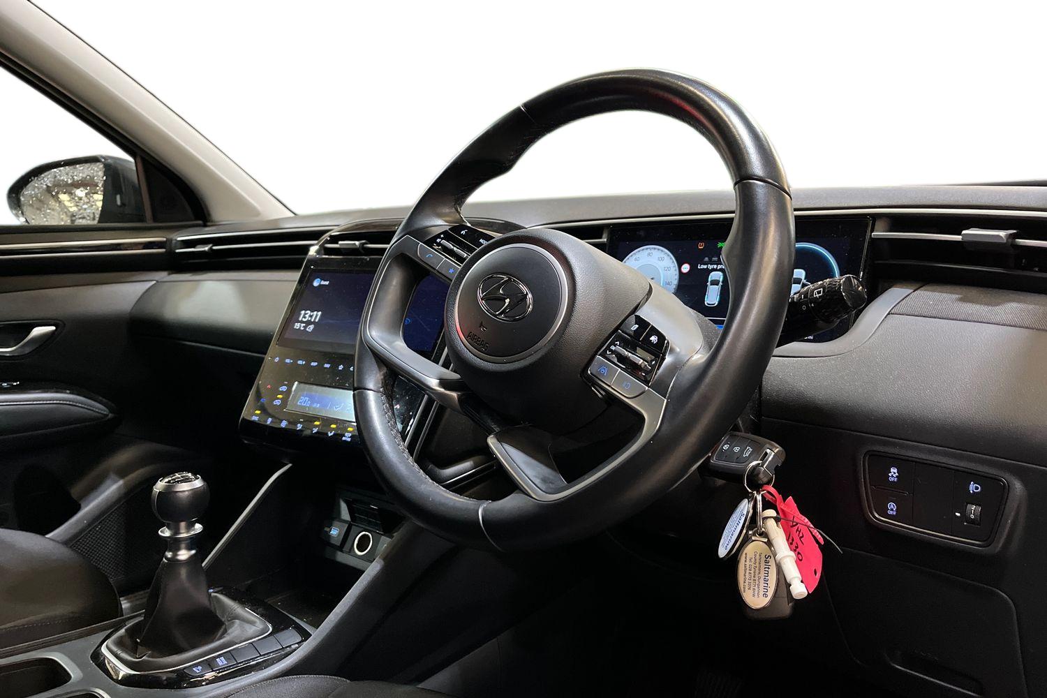 Hyundai TUCSON Photo 8