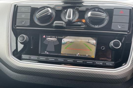 Volkswagen up! Photo autoimg-c9bd9d9aa631325b998e52241c2864605d70e62a.jpg