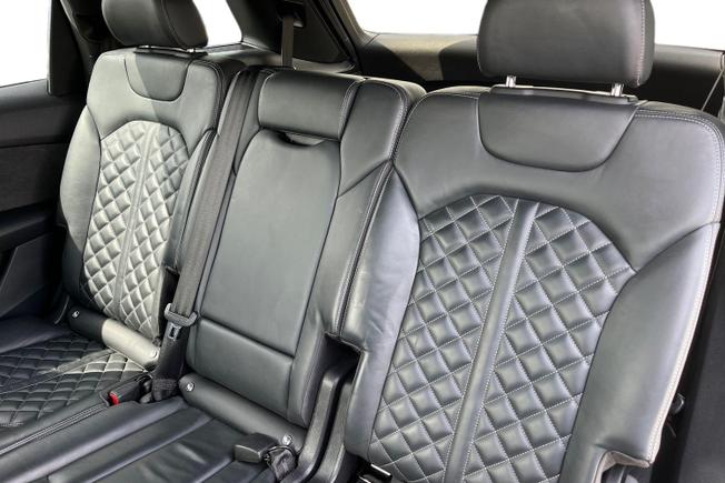 Audi SQ7 Photo 9