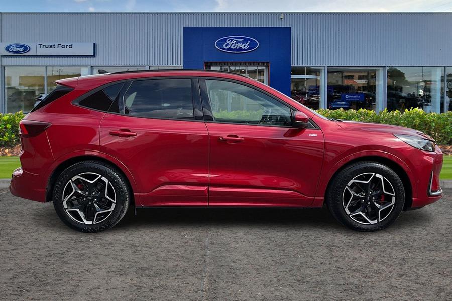 Ford KUGA Photo autoimg-c9c385d828ba5bab0c22663d1845b2c09b13de17.jpg
