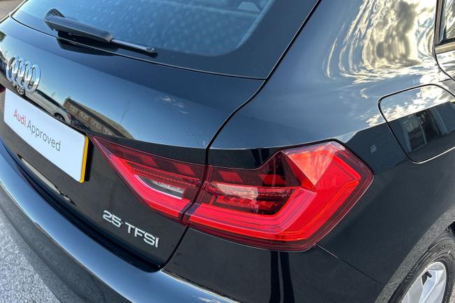 AUDI A1 Photo 18
