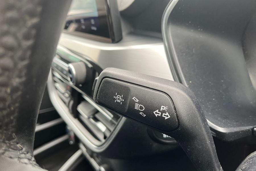 Ford KUGA Photo autoimg-c9d449d8d8687a616ad057241283661cd2205e16.jpg