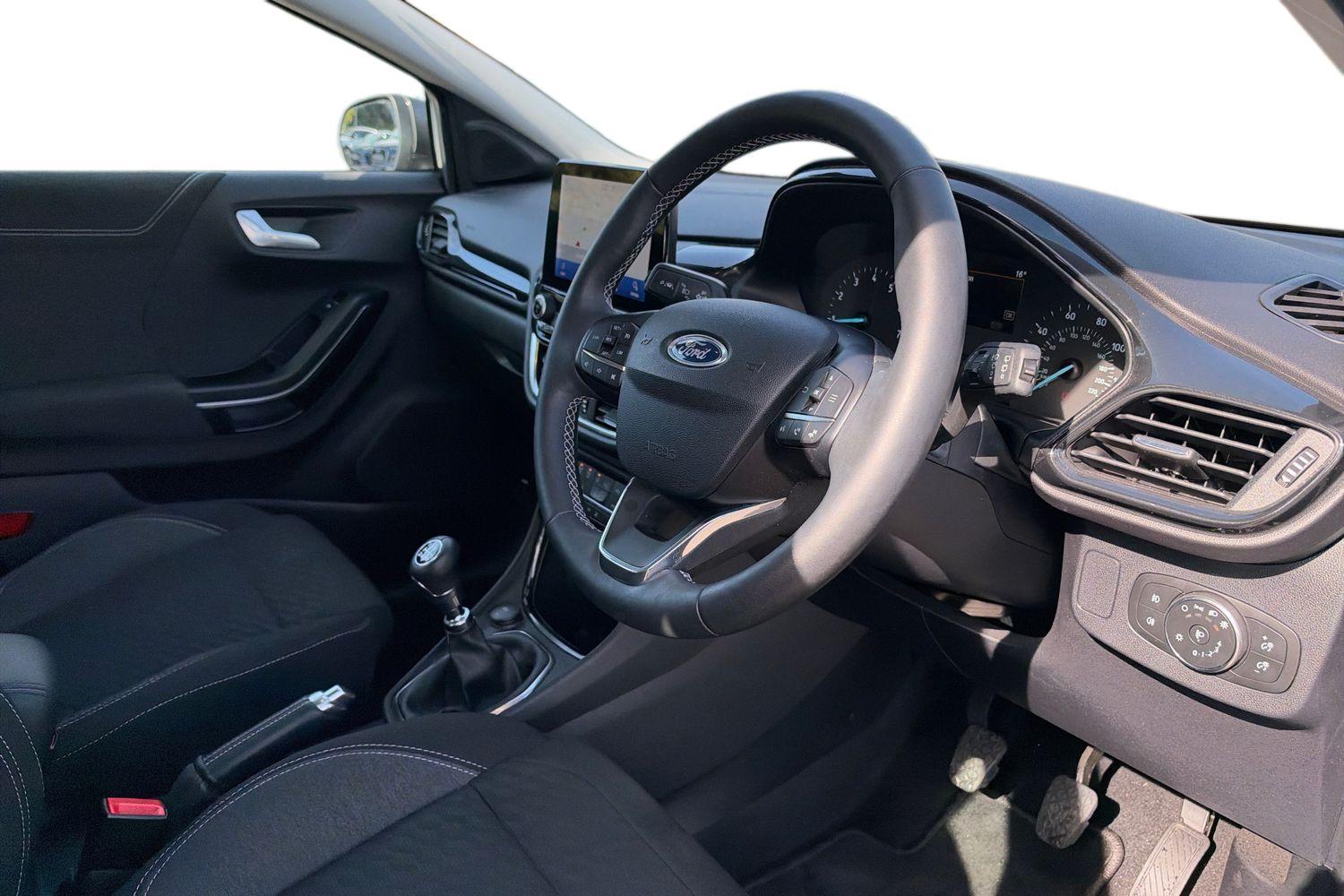 Ford PUMA Photo 8